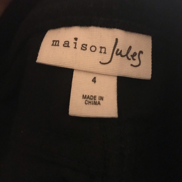 Mini skirt - Picture 2 of 3